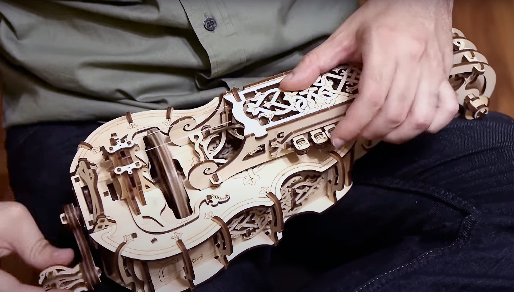 Learn how to play the Hurdy Gurdy Effectively - 8 Time Saving Tips