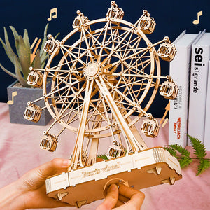 The Crown - Mechanical Ferris Wheel