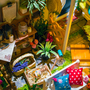 Miller's Miniature Garden Cafe