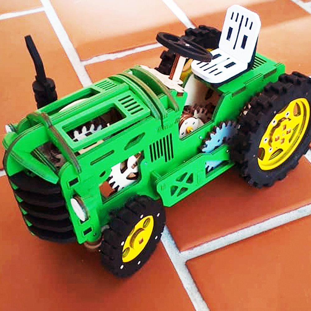 Travis the tractor model building kit